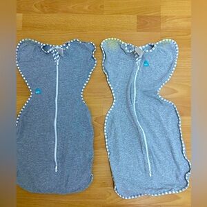 2 x size medium swaddles - love to dream